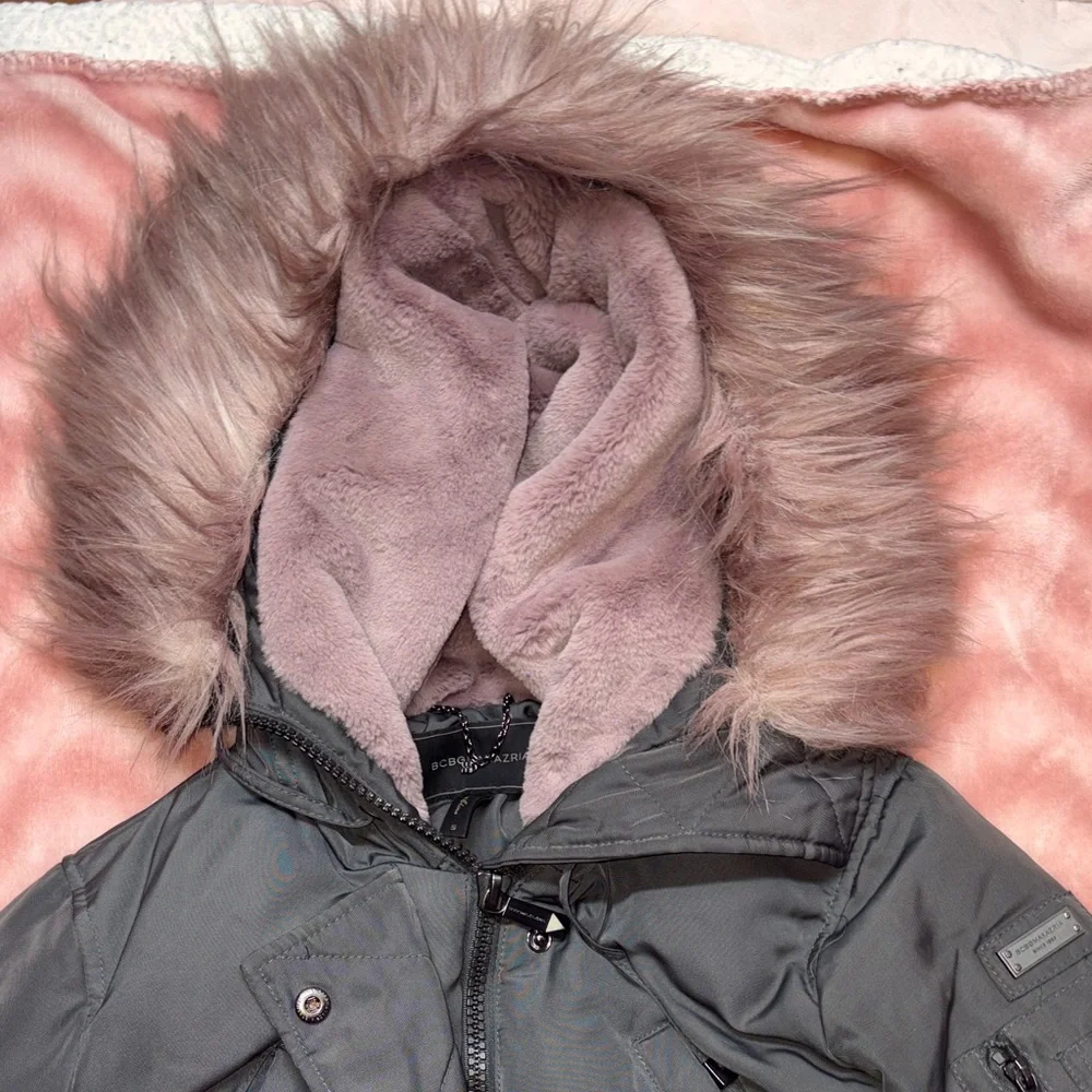 BCBGMaxAzria Heavy Charcoal Parka Puffer Coat w/ Mauve Faux Fur Hood - Picture 3 of 13